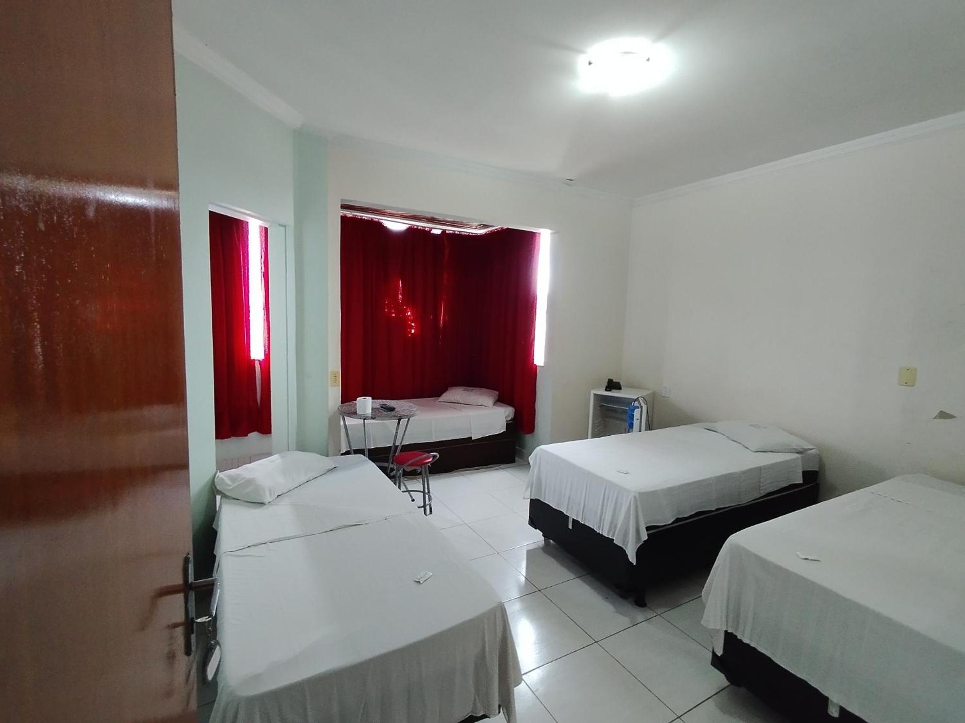 Hotel Oliveira Goiania Exterior photo