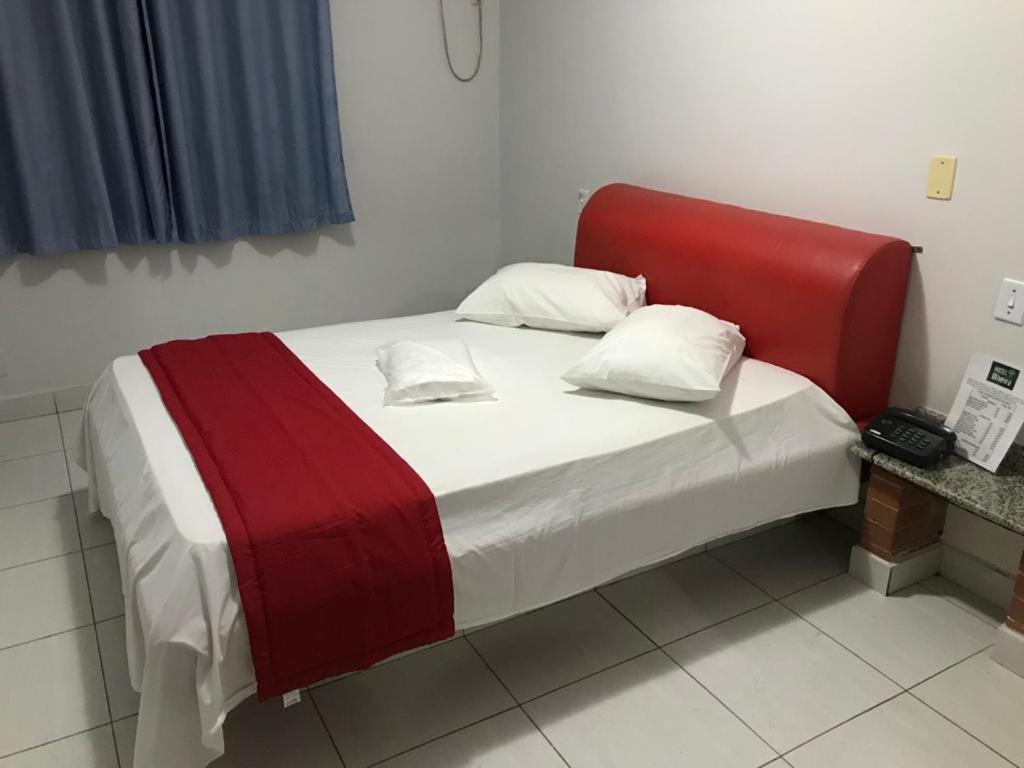 Hotel Oliveira Goiania Exterior photo